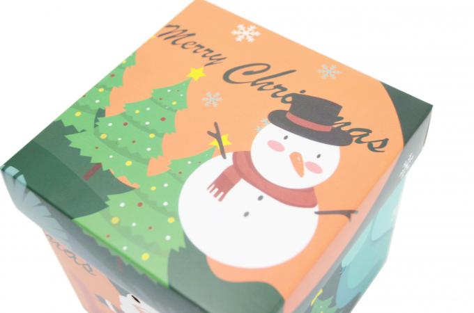 بطاقة إلكترونية: 9